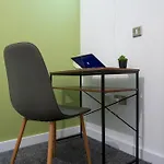 Spacious 2br - Centre - Balcony - Parking * Leeds (West Yorkshire)