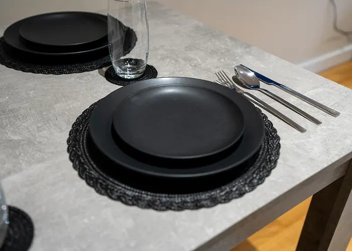 Spacious 2br - Centre - Balcony - Parking Leeds (West Yorkshire)