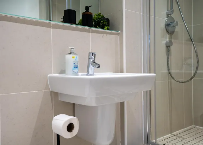 Appartement Spacious 2br - Centre - Balcony - Parking *